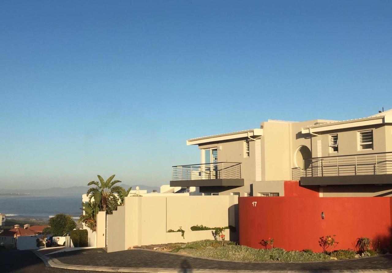 Vermont Hermanus - Views, Sunny, Right On The Sea Екстер'єр фото